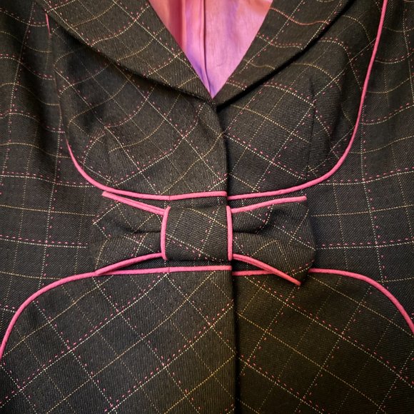 Brown and Pink Bow Blazer ASO Paris Geller - Picture 4 of 7
